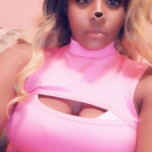 Meet your Posher, Lafamila